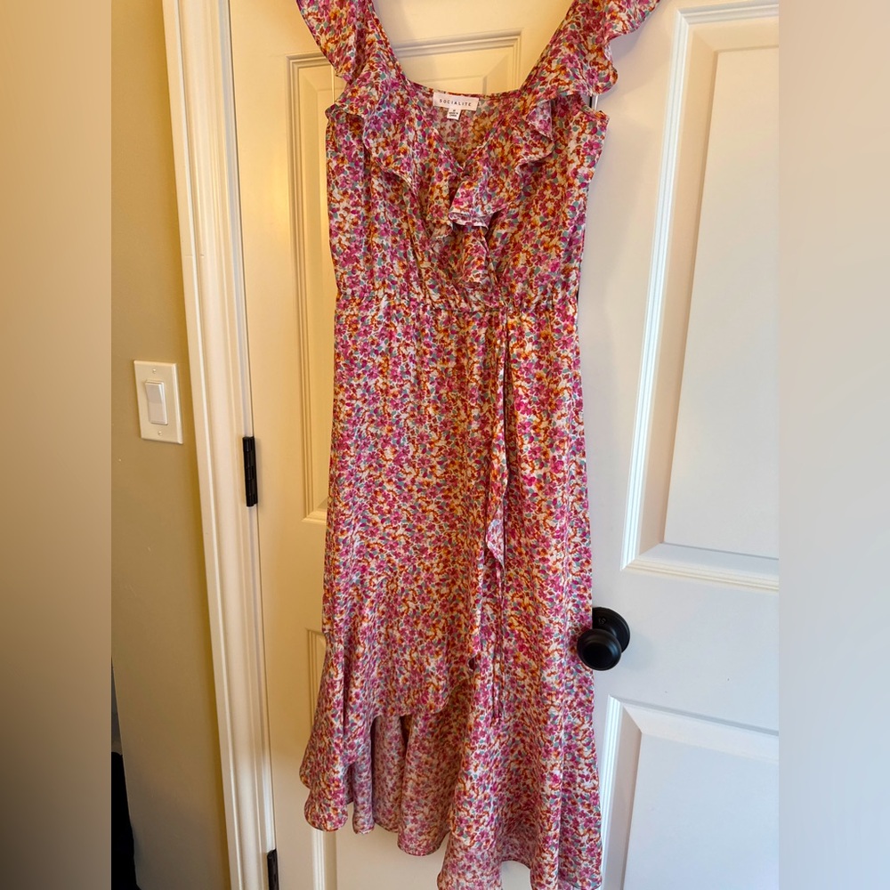 SOCIALITE Pink Floral Print Ruffled Faux Wrap High/Low Midi Dress Women medium